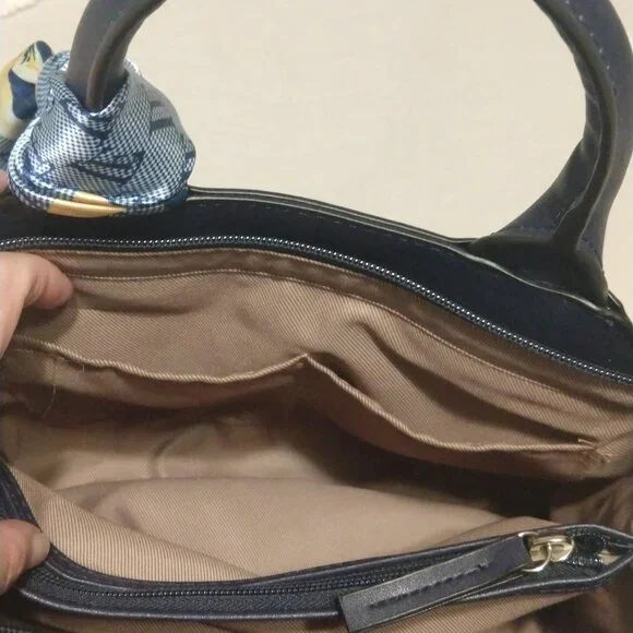 London Fog handbag in Navy Blue - Picture 12 of 16